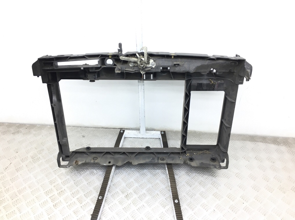 Панель передняя (телевизор) бу для Citroen C3 2 1.6 HDi, 2011 г. Панель передняя (телевизор) бу для Citroen C3 2 1.6 HDi, 2011 г.