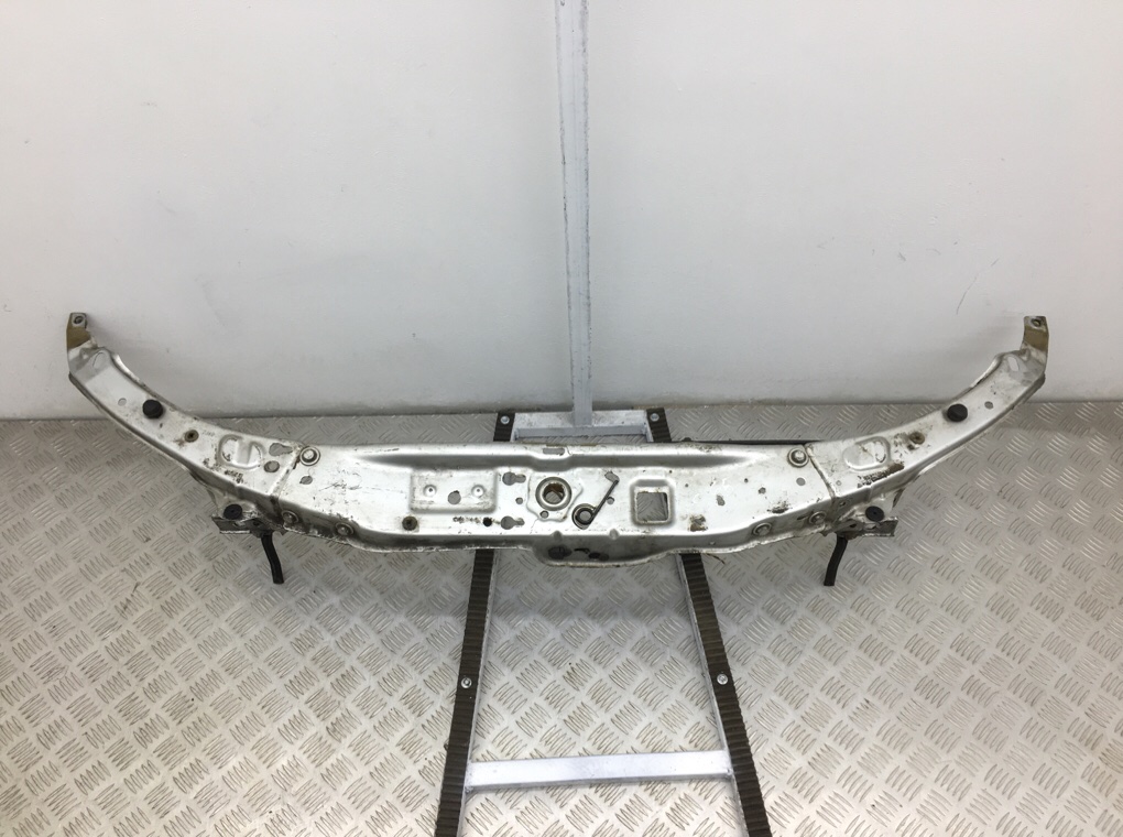 Панель передняя (телевизор) бу для Opel Astra H 1.8 i,  2009 г.