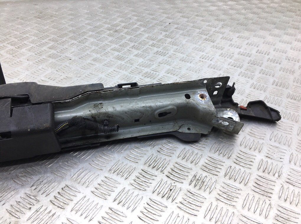 Планка под капот бу для Opel Insignia 1 1.6 CDTi,  2016 г.