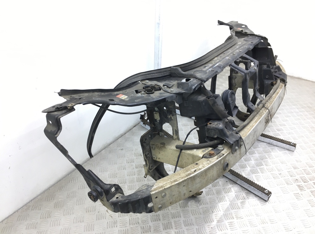 Панель передняя (телевизор) бу для Mercedes E W211 2.2 CDi, 2006 г. Панель передняя (телевизор) бу для Mercedes E W211 2.2 CDi, 2006 г.