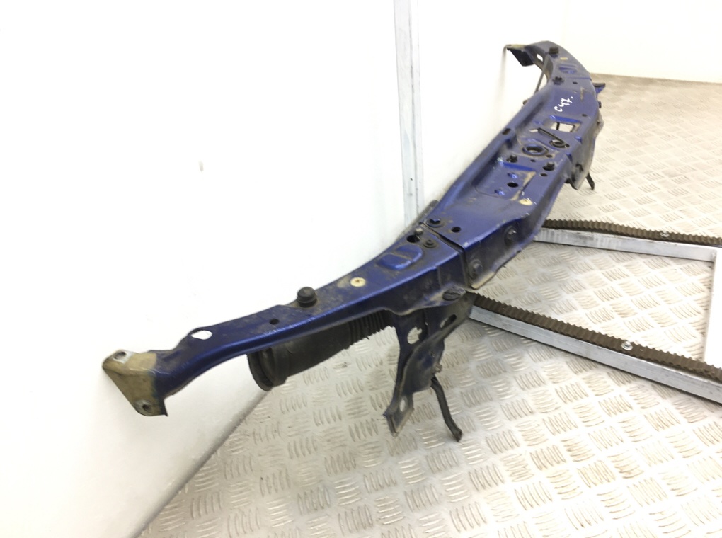 Панель передняя (телевизор) бу для Opel Astra H 1.4 i,  2010 г.