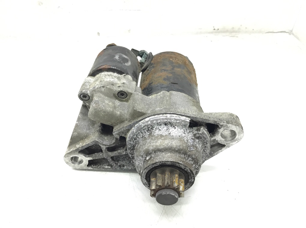 Стартер бу для Volkswagen Polo 4 1.2 i, 2004 г. Стартер бу для Volkswagen Polo 4 1.2 i, 2004 г.