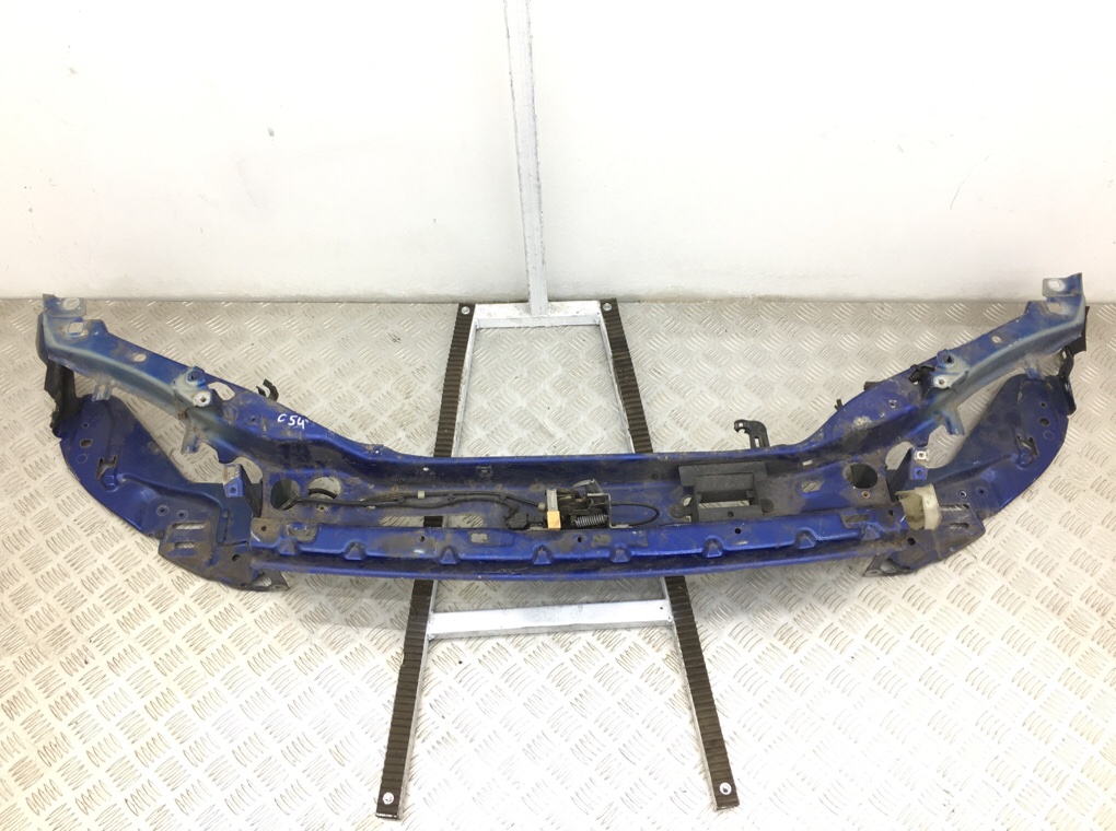 Панель передняя (телевизор) бу для Volvo C30 1 2.0 i, 2006 г. Панель передняя (телевизор) бу для Volvo C30 1 2.0 i, 2006 г.