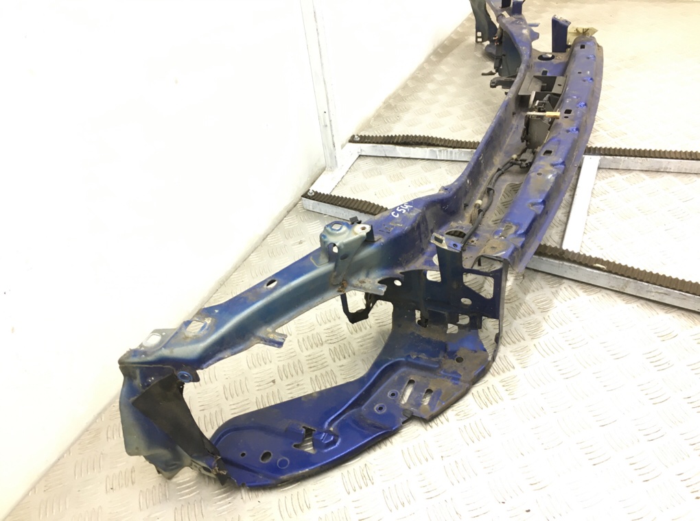 Панель передняя (телевизор) бу для Volvo C30 1 2.0 i, 2006 г. Панель передняя (телевизор) бу для Volvo C30 1 2.0 i, 2006 г.