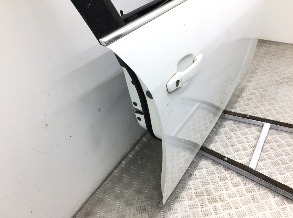 Дверь передняя правая бу для Opel Insignia 1 1.6 CDTi,  2016 г.