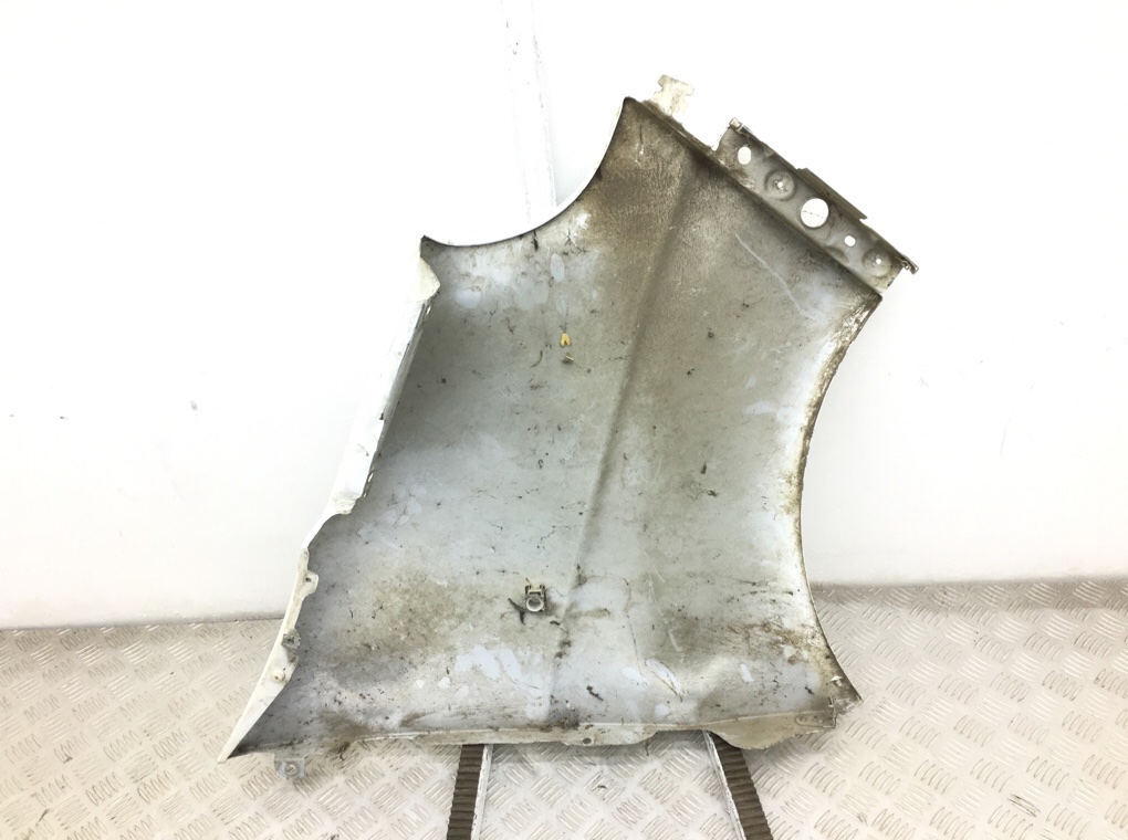 Крыло переднее левое бу для Renault Trafic 2 2.0 DCi, 2009 г. Крыло переднее левое бу для Renault Trafic 2 2.0 DCi, 2009 г.