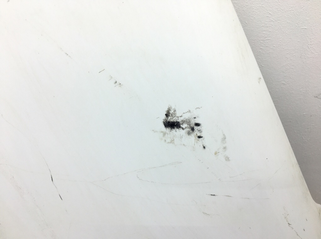 Крыло переднее левое бу для Renault Trafic 2 2.0 DCi, 2009 г. Крыло переднее левое бу для Renault Trafic 2 2.0 DCi, 2009 г.