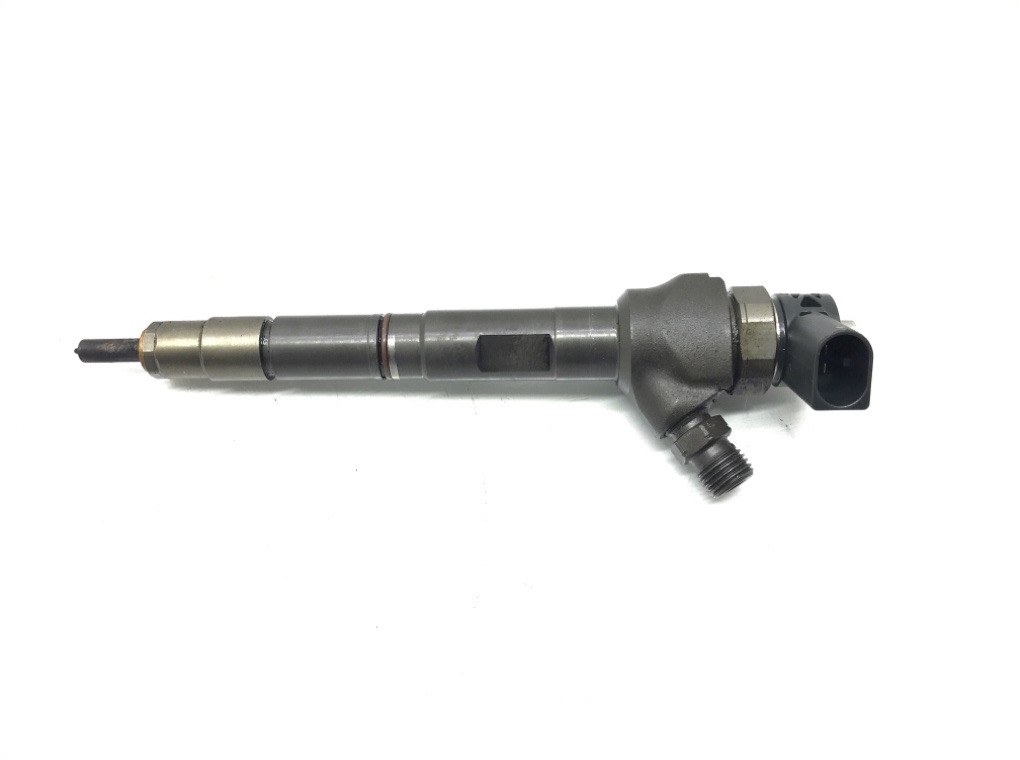 Форсунка бу для Volkswagen Golf 7 1.6 TDi, 2013 г. Форсунка бу для Volkswagen Golf 7 1.6 TDi, 2013 г.