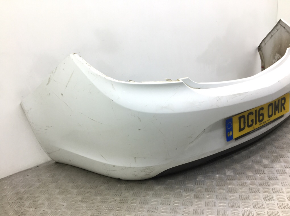 Бампер задний бу для Opel Insignia 1 1.6 CDTi,  2016 г.