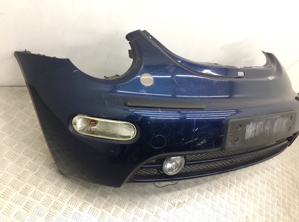 Бампер передний бу для Volkswagen Beetle  2.0 i,  2005 г.