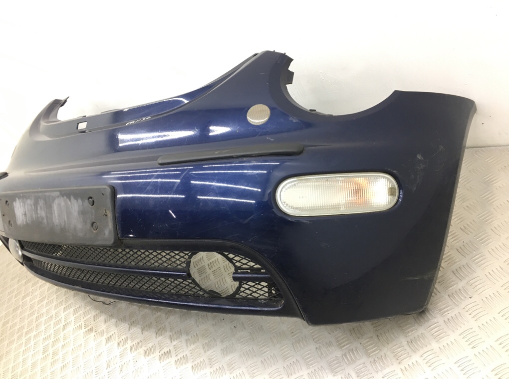 Бампер передний бу для Volkswagen Beetle  2.0 i,  2005 г.
