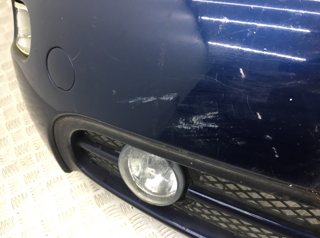 Бампер передний бу для Volkswagen Beetle  2.0 i,  2005 г.