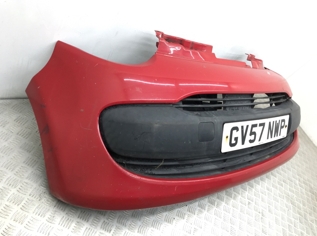Бампер передний бу для Citroen C1 1 1.0 i,  2007 г.