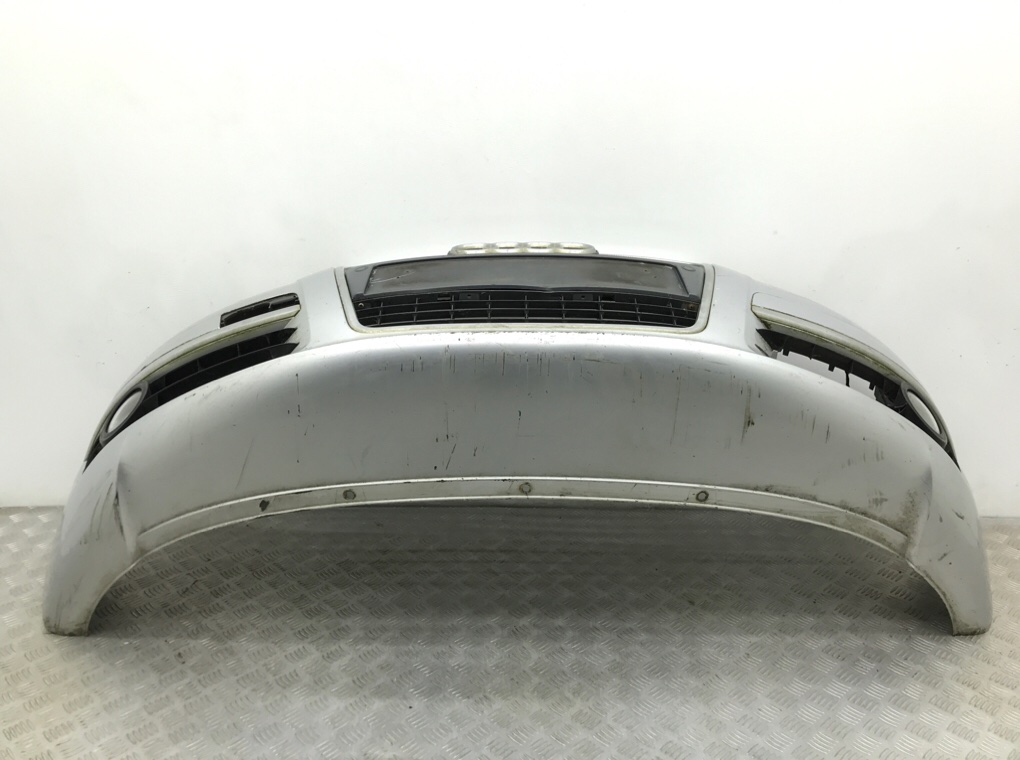 Бампер передний бу для Audi A6 C6 2.0 TDi,  2006 г.