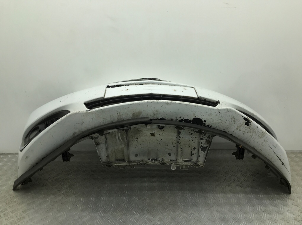 Бампер передний бу для Opel Insignia 1 1.6 CDTi,  2016 г.