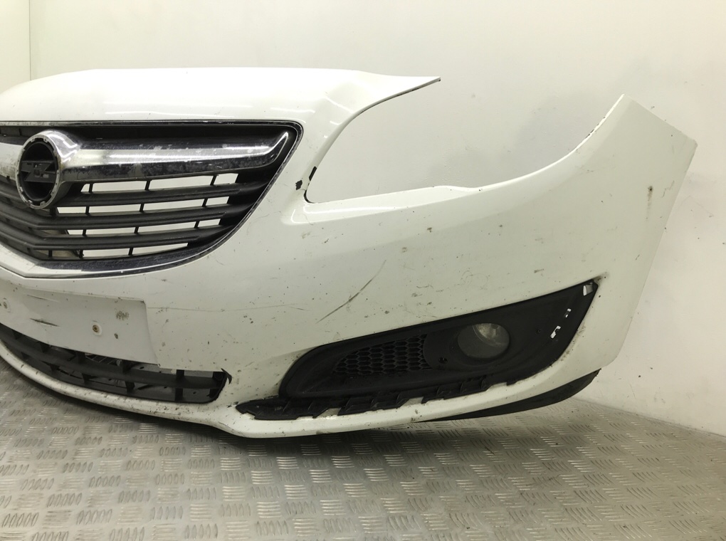 Бампер передний бу для Opel Insignia 1 1.6 CDTi,  2016 г.