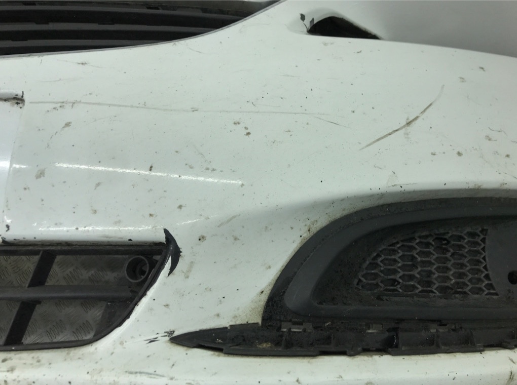 Бампер передний бу для Opel Insignia 1 1.6 CDTi,  2016 г.