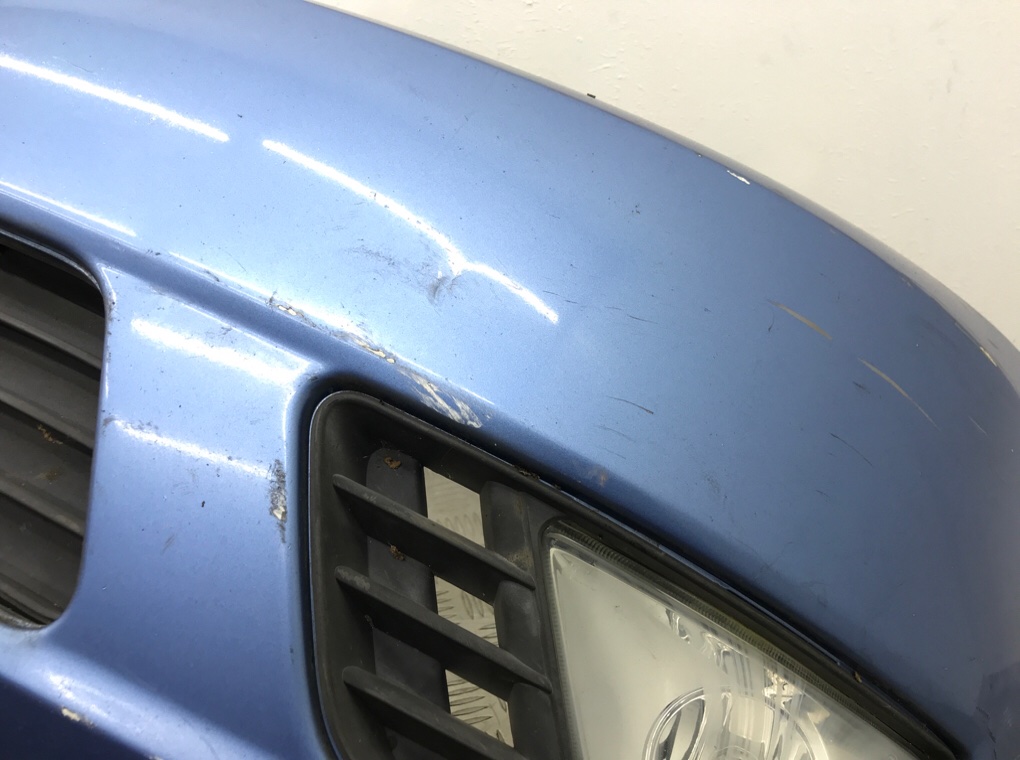 Бампер передний бу для Ford Fiesta 5 1.6 i,  2003 г.