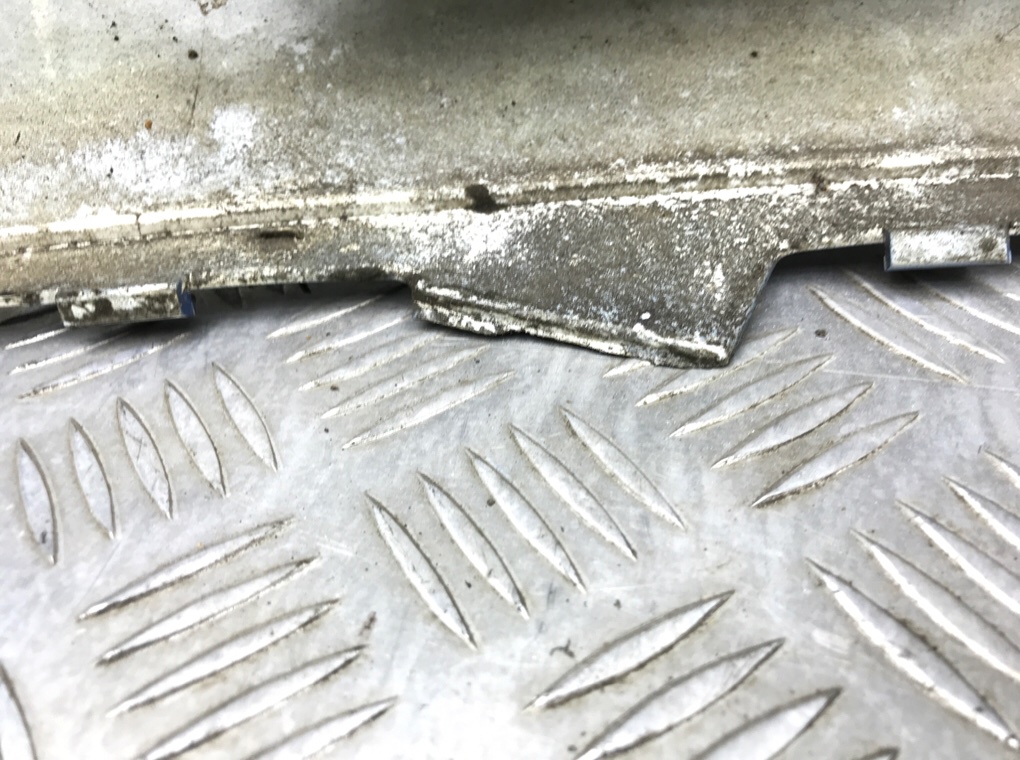 Бампер передний бу для Ford Fiesta 5 1.6 i,  2003 г.