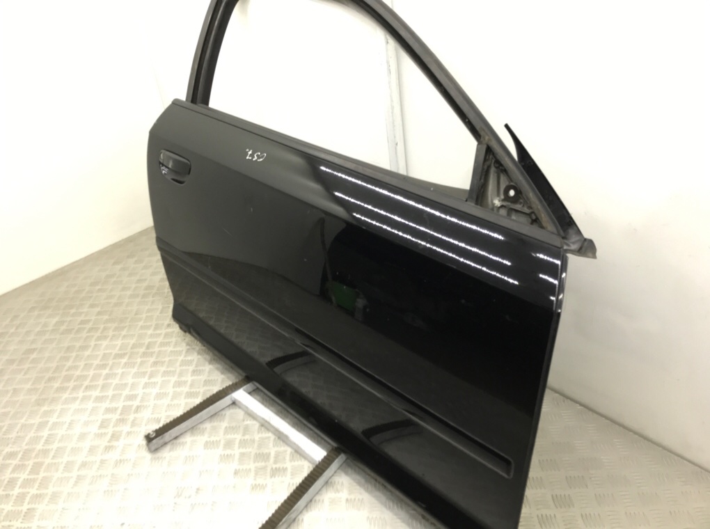 Дверь передняя правая бу для Audi A3 8P 2.0 TDi,  2007 г.