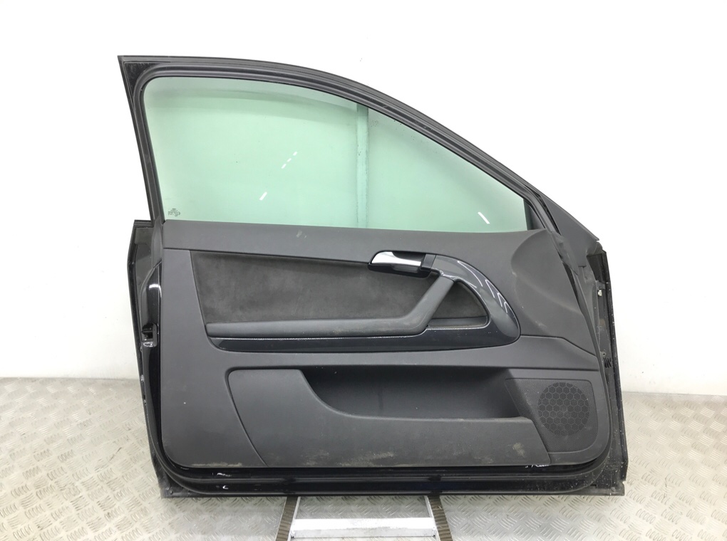 Дверь передняя левая бу для Audi A3 8P 2.0 TDi,  2007 г.