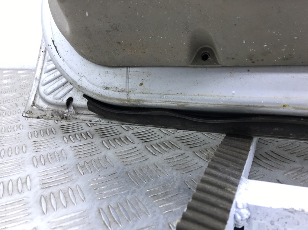 Дверь передняя правая бу для Mercedes Viano W639 2.2 CDi,  2006 г.