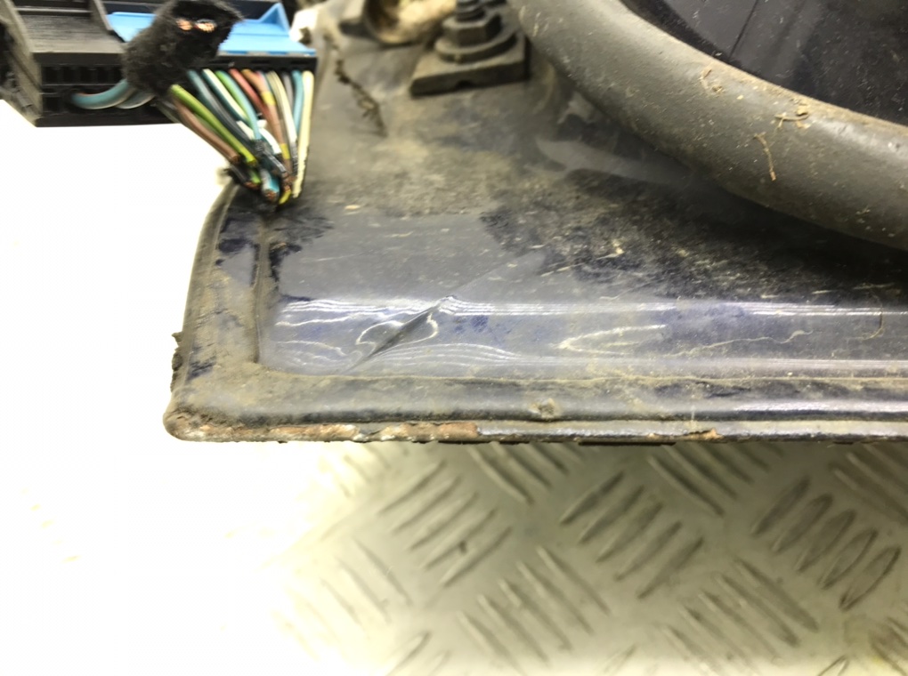 Дверь передняя правая бу для BMW 3 E46 2.0 TD,  2004 г.