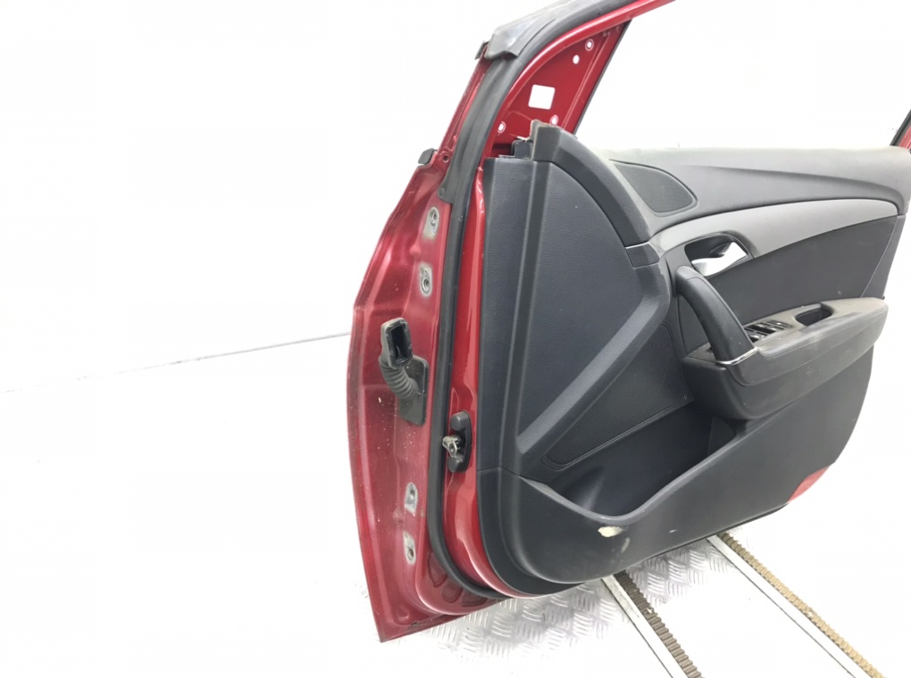 Дверь передняя правая бу для Hyundai i40 1 1.7 CRDi,  2013 г.