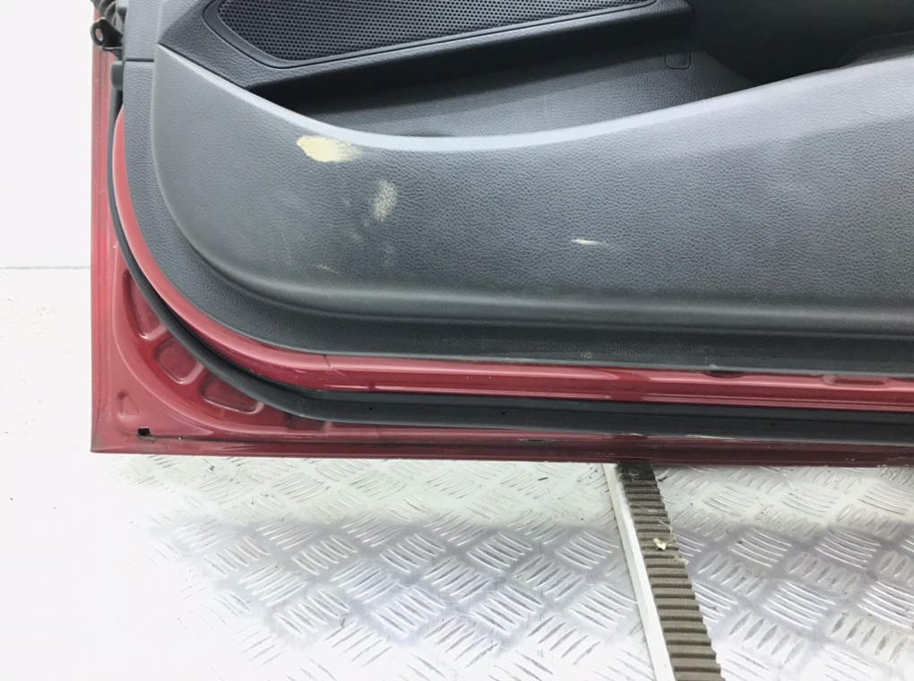 Дверь передняя правая бу для Hyundai i40 1 1.7 CRDi,  2013 г.