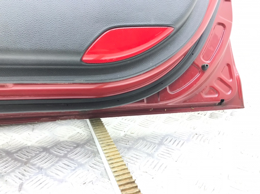 Дверь передняя правая бу для Hyundai i40 1 1.7 CRDi,  2013 г.