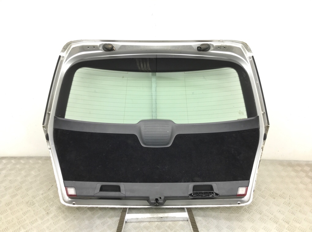 Крышка багажника бу для Mercedes C W204 2.2 CDi, 2008 г. Крышка багажника бу для Mercedes C W204 2.2 CDi, 2008 г.