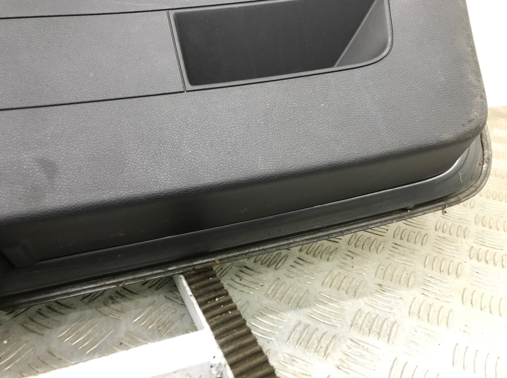 Крышка багажника бу для Volkswagen Golf 5 1.4 i, 2007 г. Крышка багажника бу для Volkswagen Golf 5 1.4 i, 2007 г.