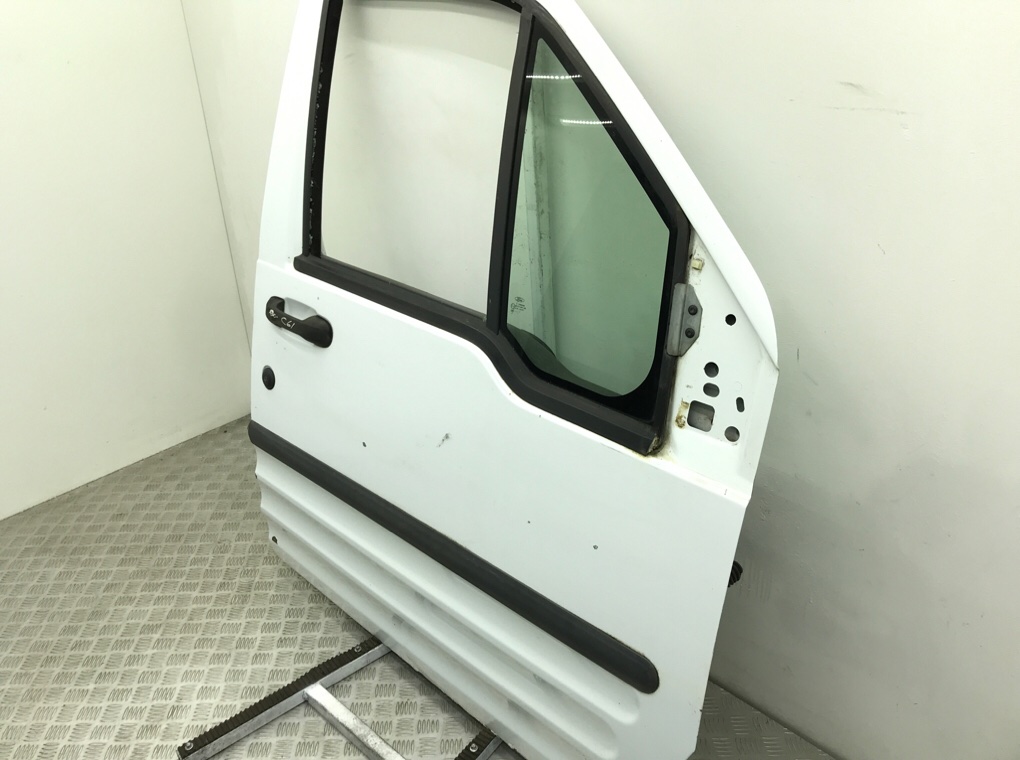 Дверь передняя правая бу для Ford Transit Connect  1.8 TDCi,  2011 г.