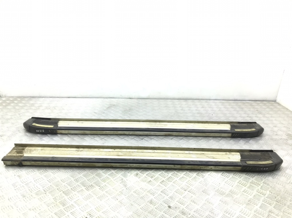 Подножка бу для Land Rover Freelander 1 2.0 TD,  2006 г.