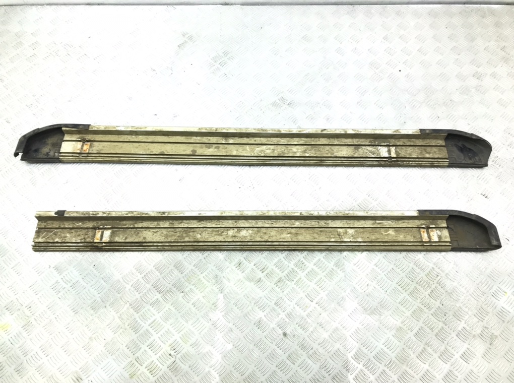 Подножка бу для Land Rover Freelander 1 2.0 TD,  2006 г.