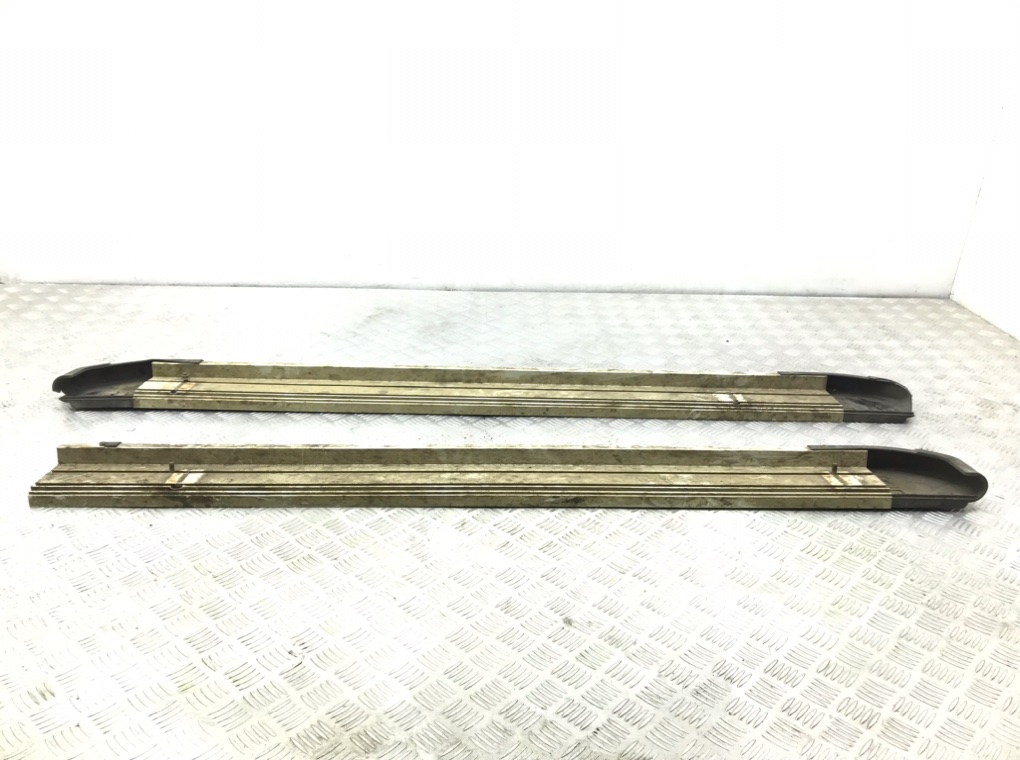 Подножка бу для Land Rover Freelander 1 2.0 TD,  2006 г.