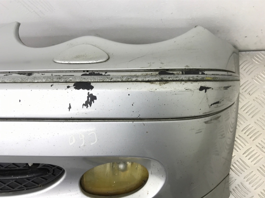 Бампер передний бу для Mercedes C W203 2.2 CDi,  2004 г.