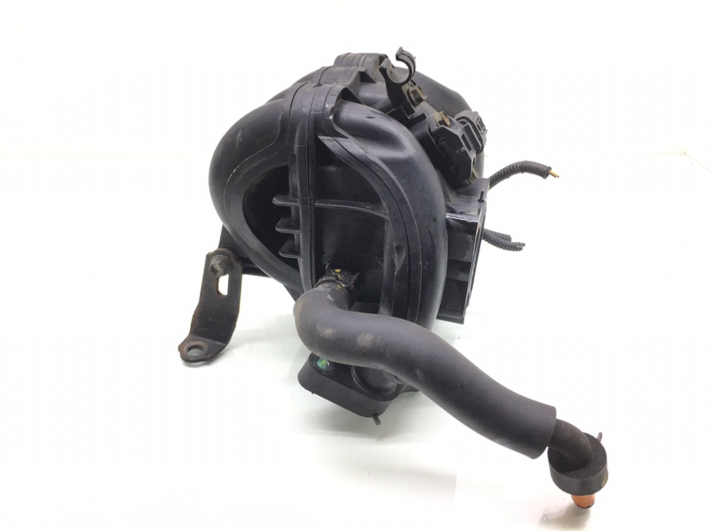 Коллектор впускной бу для Citroen C1 1.0 i, 2012 г. Коллектор впускной бу для Citroen C1 1.0 i, 2012 г.