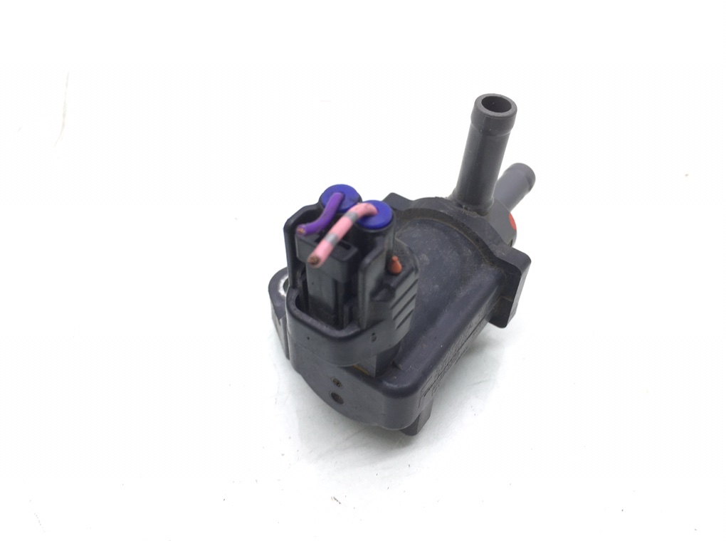 Клапан электромагнитный бу для Citroen C1 1.0 i, 2012 г. Клапан электромагнитный бу для Citroen C1 1.0 i, 2012 г.