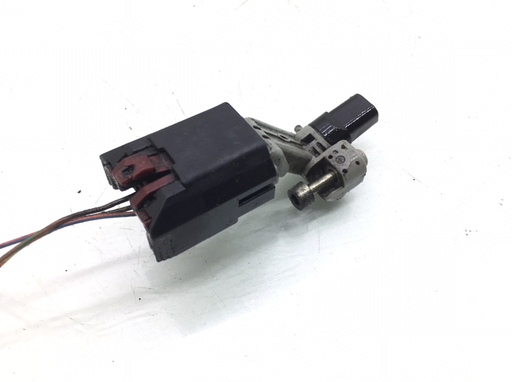 Датчик коленвала бу для Audi A4 B8 2.0 TDi,  2008 г.