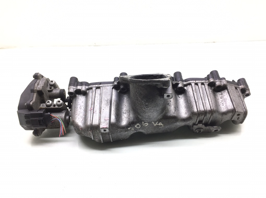 Коллектор впускной бу для Audi A4 B8 2.0 TDi,  2008 г.