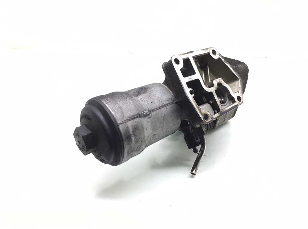 Корпус масляного фильтра бу для Audi A4 B8 2.0 TDi,  2008 г.