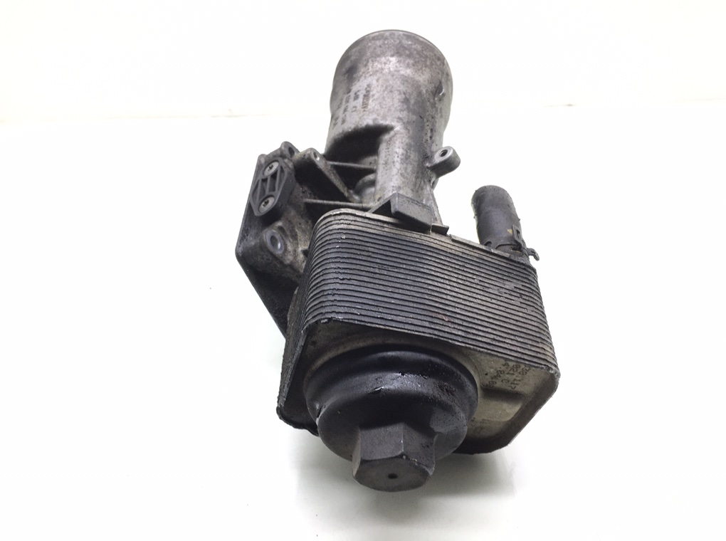 Корпус масляного фильтра бу для Audi A4 B8 2.0 TDi,  2008 г.