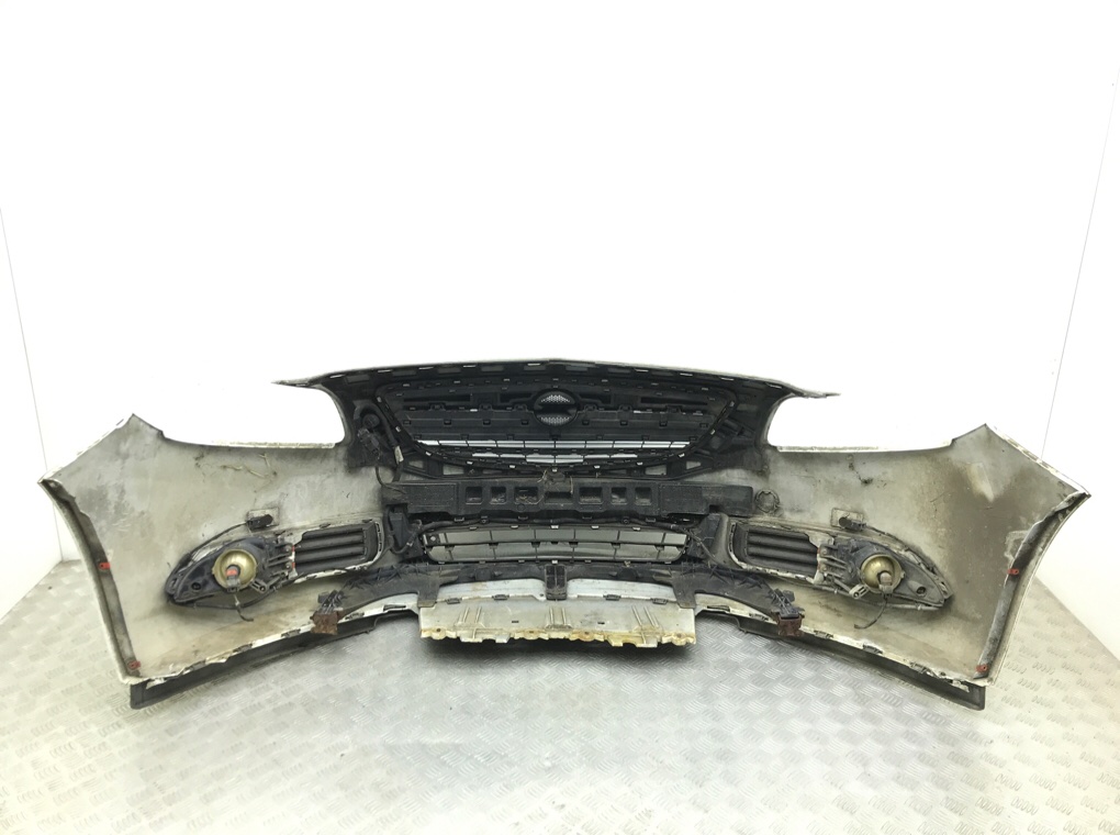 Бампер передний бу для Opel Insignia  2.0 CDTi,  2012 г.