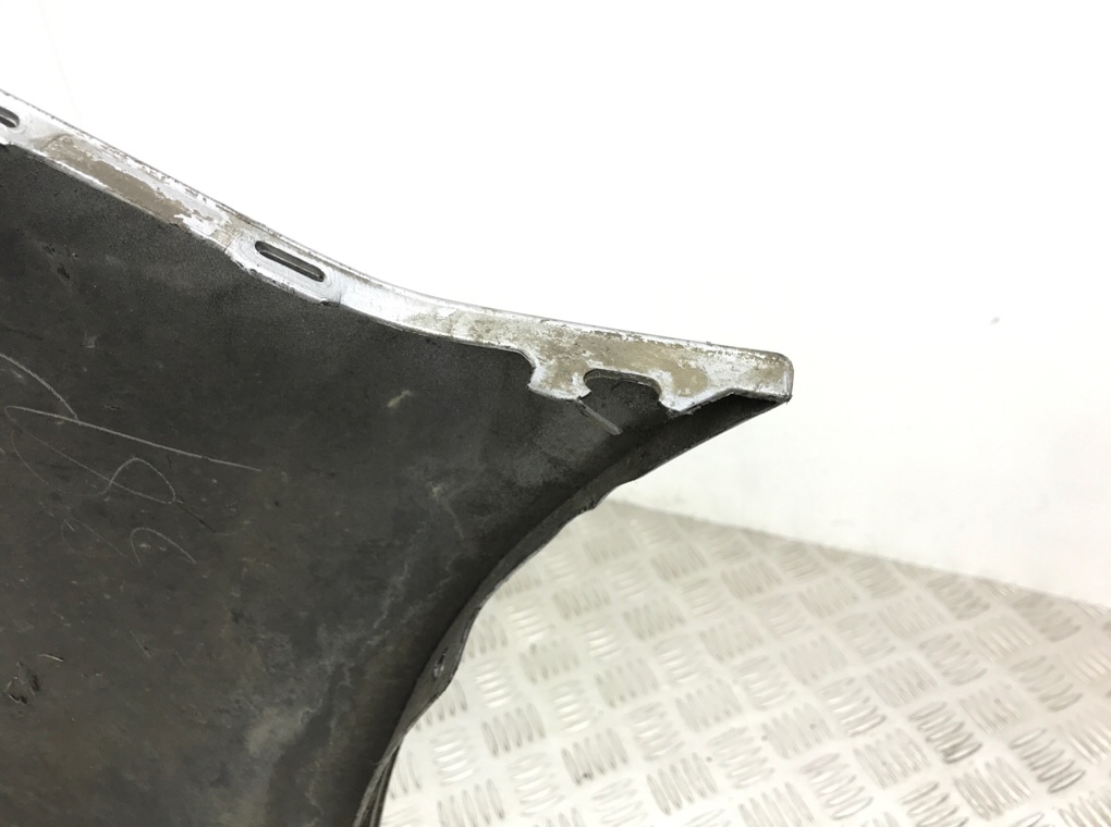 Бампер передний бу для Mazda 5  3 1.6 TD,  2011 г.