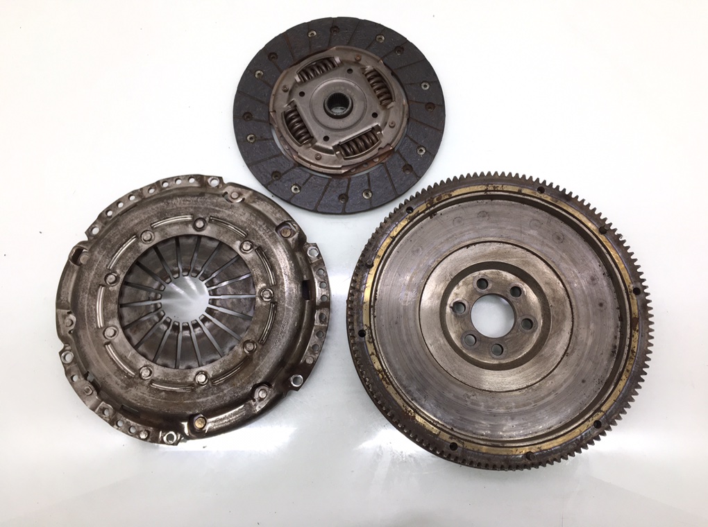 Комплект сцепления бу для Skoda Octavia A7 1.6 TDi,  2014 г.