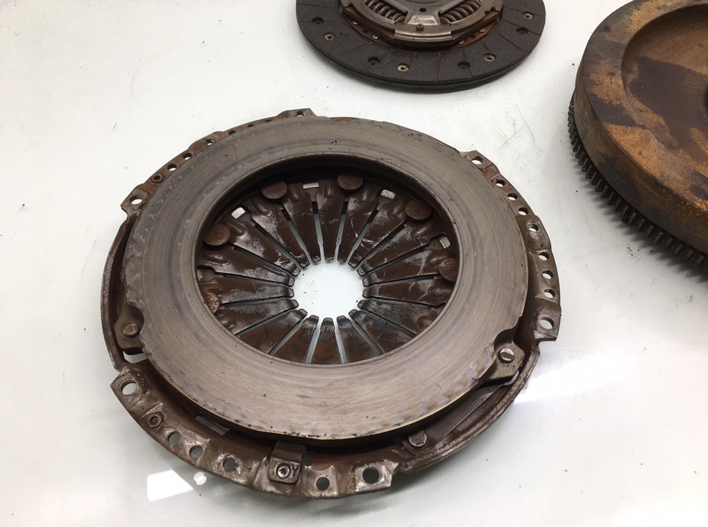 Комплект сцепления бу для Skoda Octavia A7 1.6 TDi,  2014 г.