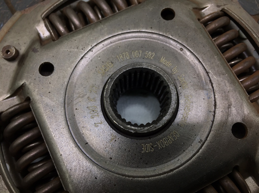 Комплект сцепления бу для Skoda Octavia A7 1.6 TDi,  2014 г.