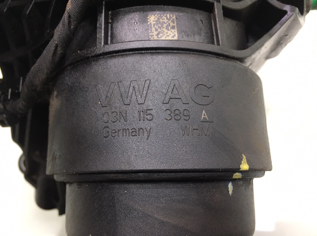 Корпус масляного фильтра бу для Skoda Octavia A7 1.6 TDi, 2014 г. Корпус масляного фильтра бу для Skoda Octavia A7 1.6 TDi, 2014 г.