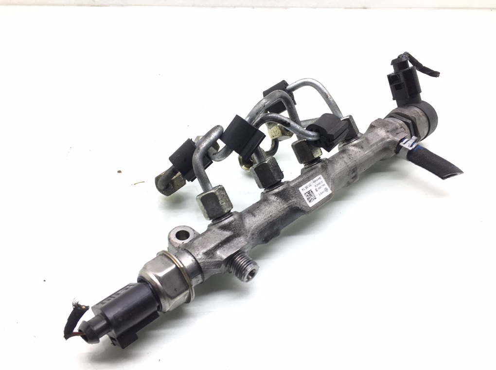 Топливная рампа бу для Skoda Octavia A7 1.6 TDi,  2014 г.